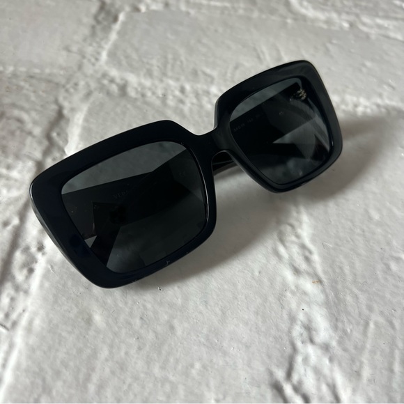 Versace Mod-4384-B Black Sunglasses - Picture 2 of 15